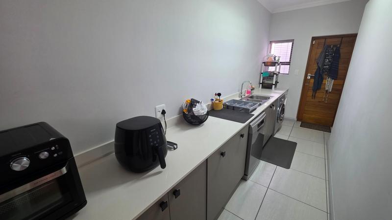 3 Bedroom Property for Sale in Seemeeu Park Western Cape
